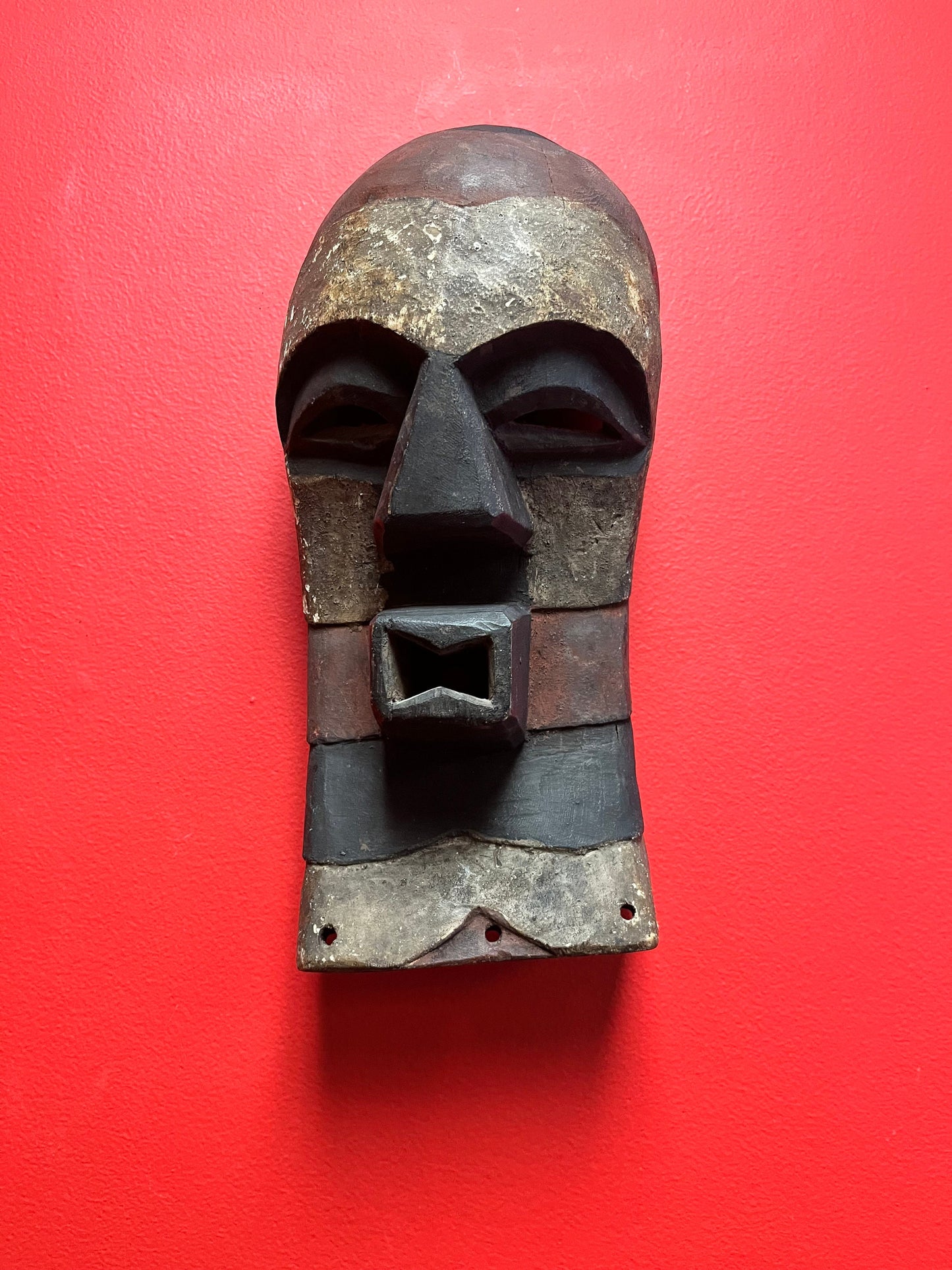 Studying antique African 13 x 6 Congo KIFWEBE mask  fabulous condition  museum quality piece of African history  wow