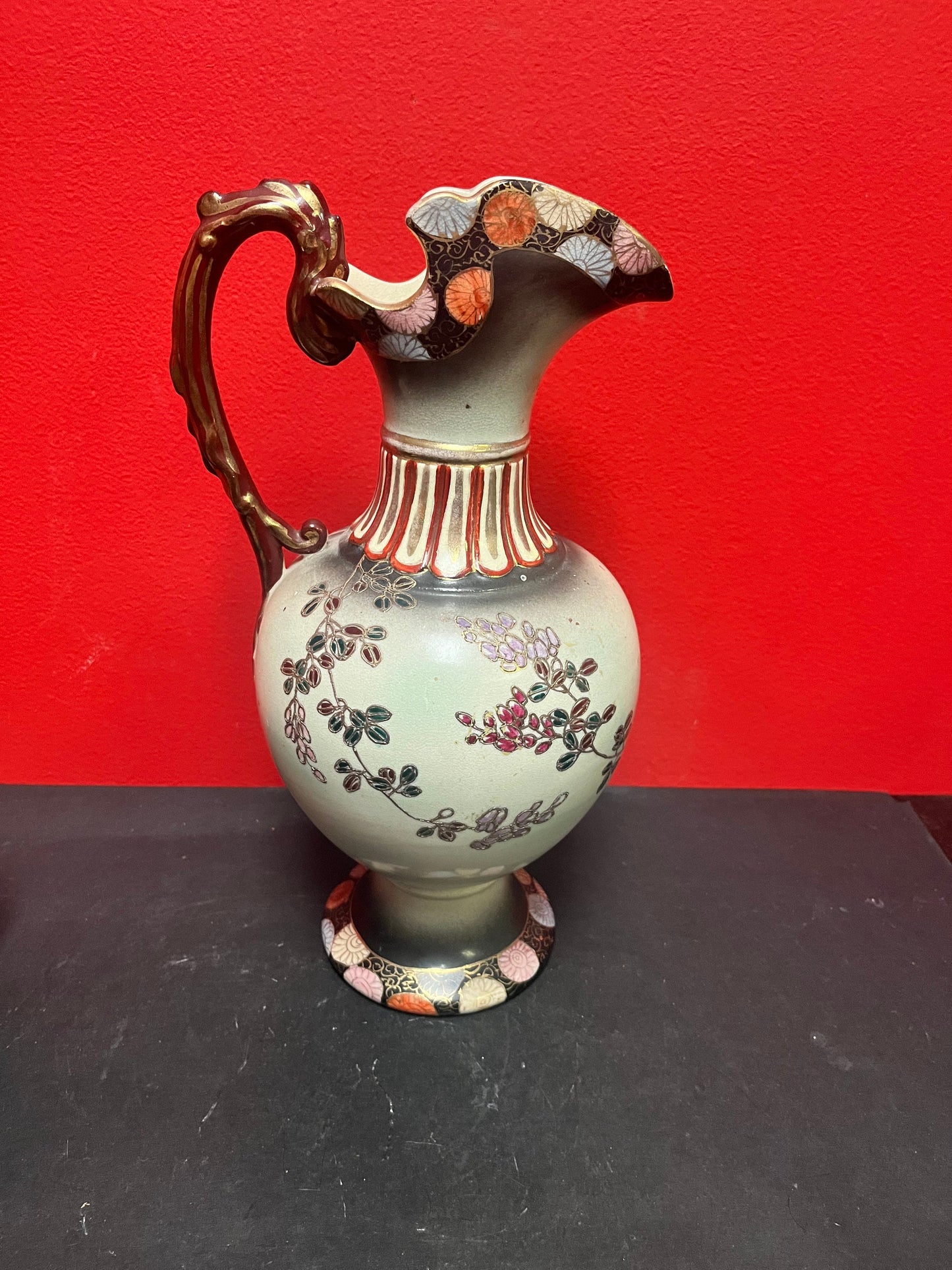 Lovely antique 12 inch tall Japanese satsuma ewer  great condition  great colours  good value -  Japanese Satsuma porcelain