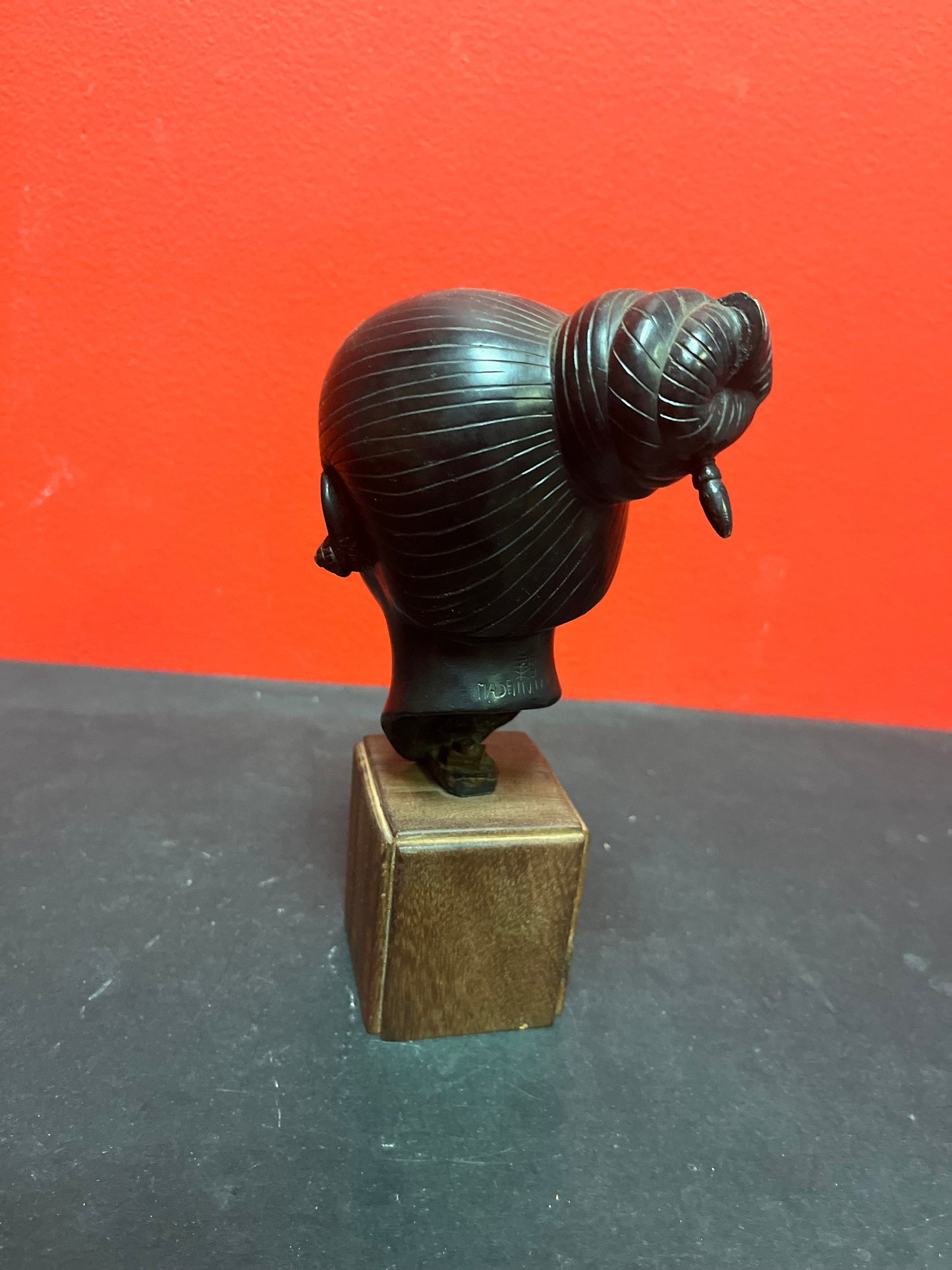 A  Fabulous 8 inch tall, signed Vietnamese bronze bust of a ladies head   wonderful patina and imagery  Vietnam bronze signed