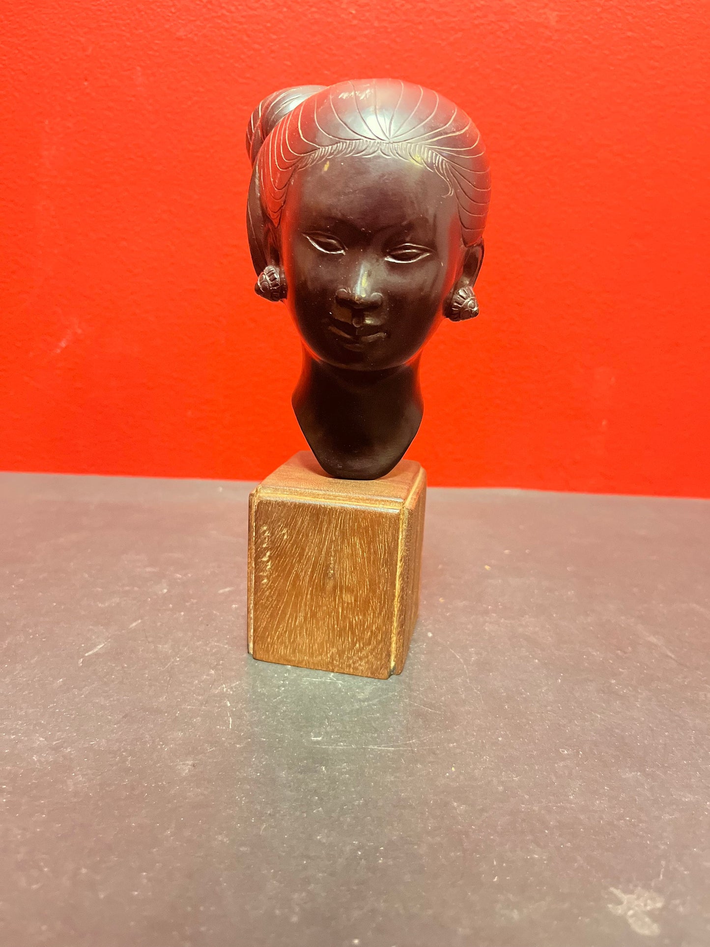 A  Fabulous 8 inch tall, signed Vietnamese bronze bust of a ladies head   wonderful patina and imagery  Vietnam bronze signed