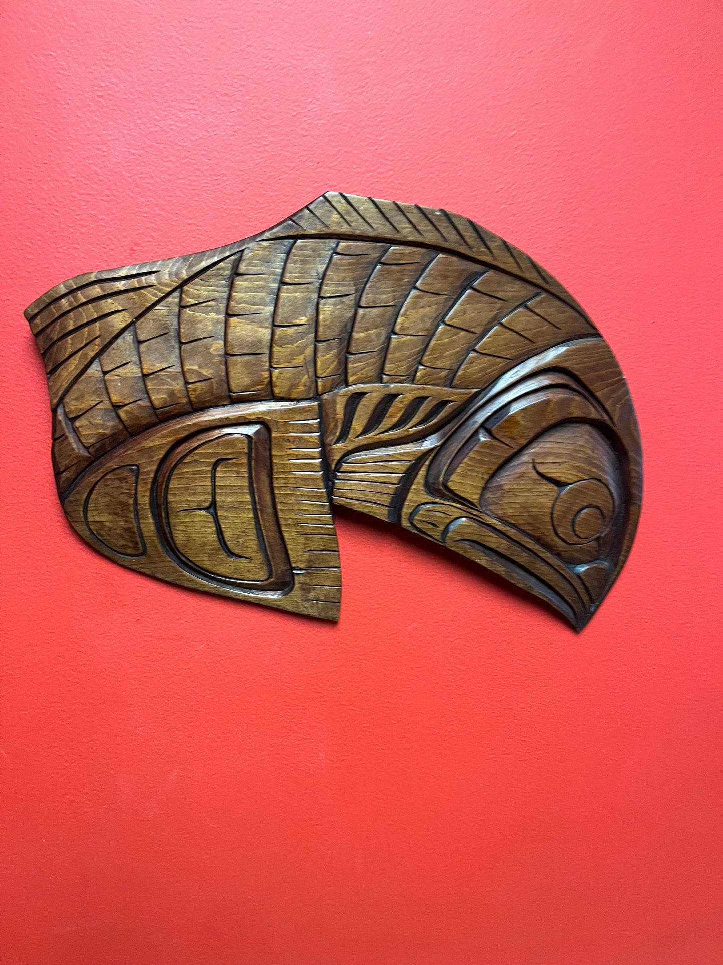 Stunning 17 x 12“ high indigenous first nations specific northwest Coast Willy Hawkins salmon plaque  great detail and quality