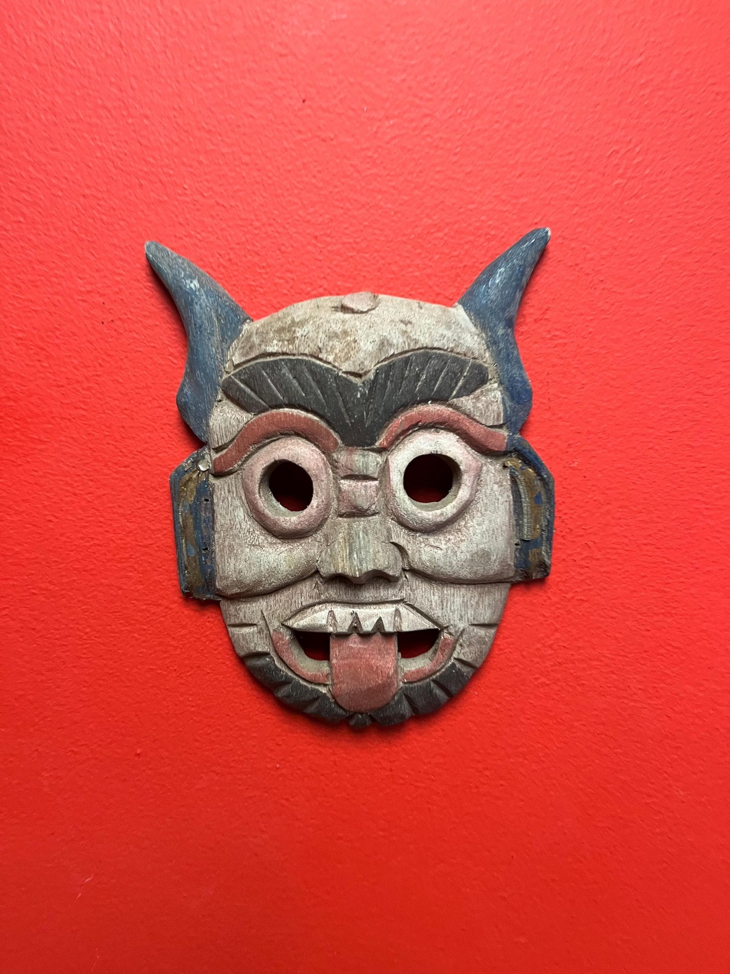 Lovely antique 8 x 6 Tibetan mask with great patina and ready to hang wow   small crack