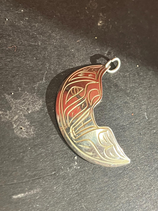 Beautiful 1.25inch indigenous first nations Pacific northwest coast signed pendant