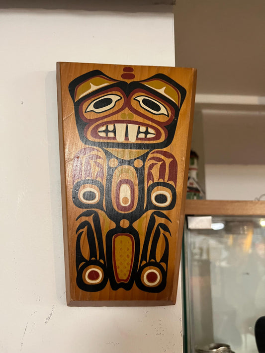 Lovely first nations Pacific Northwest Coast Beaver totem plaque on red cedar  ready to hang  great value