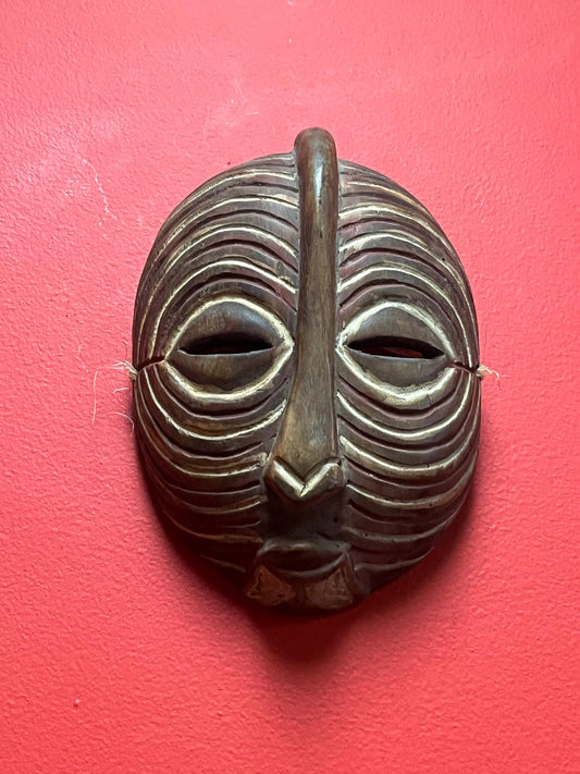 8 x 7 fabulous 1950s African Tanzanian artefact mask  Great condition and wonderful patina  From important collection -wow