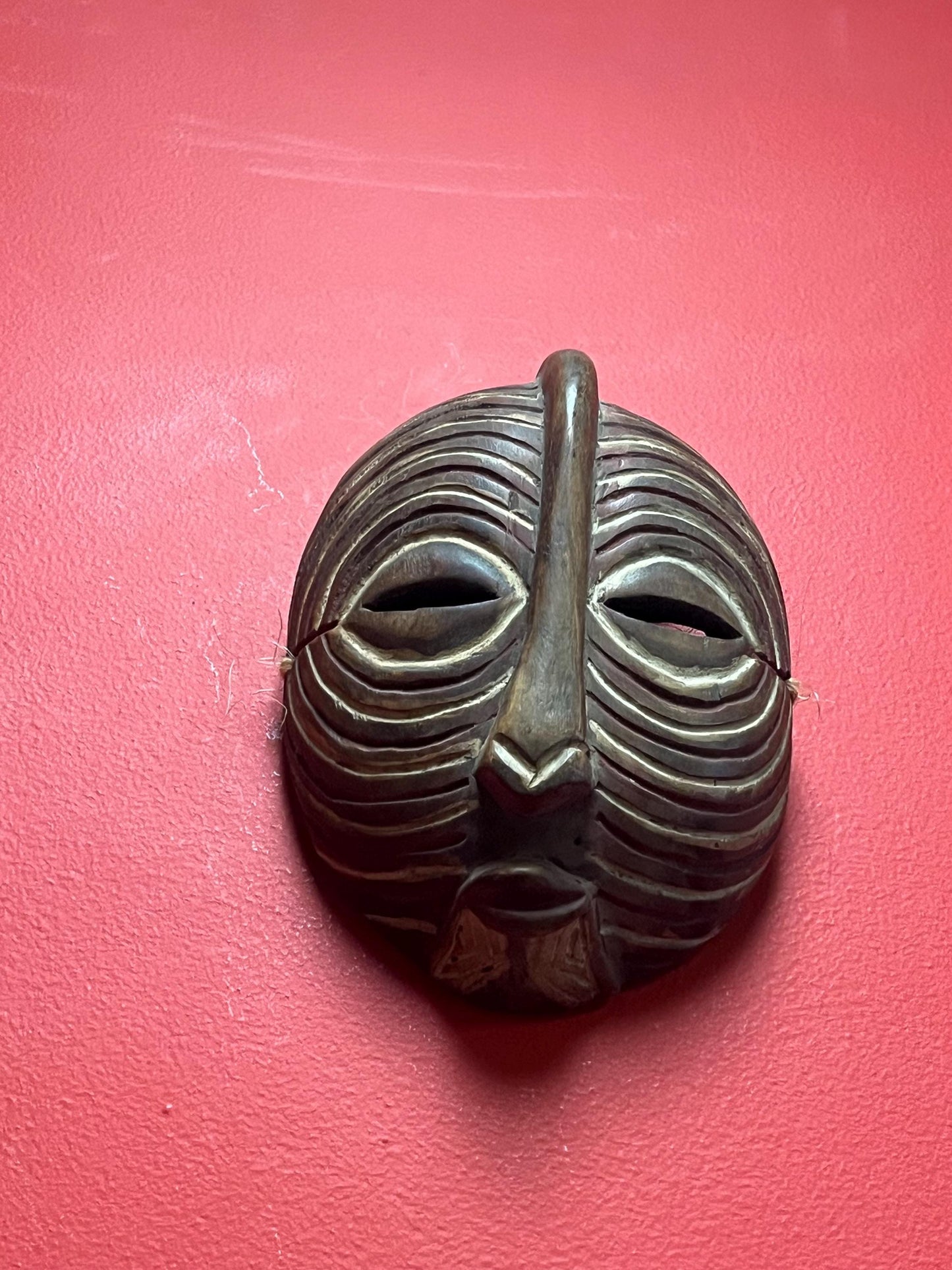 8 x 7 fabulous 1950s African Tanzanian artefact mask  Great condition and wonderful patina  From important collection -wow