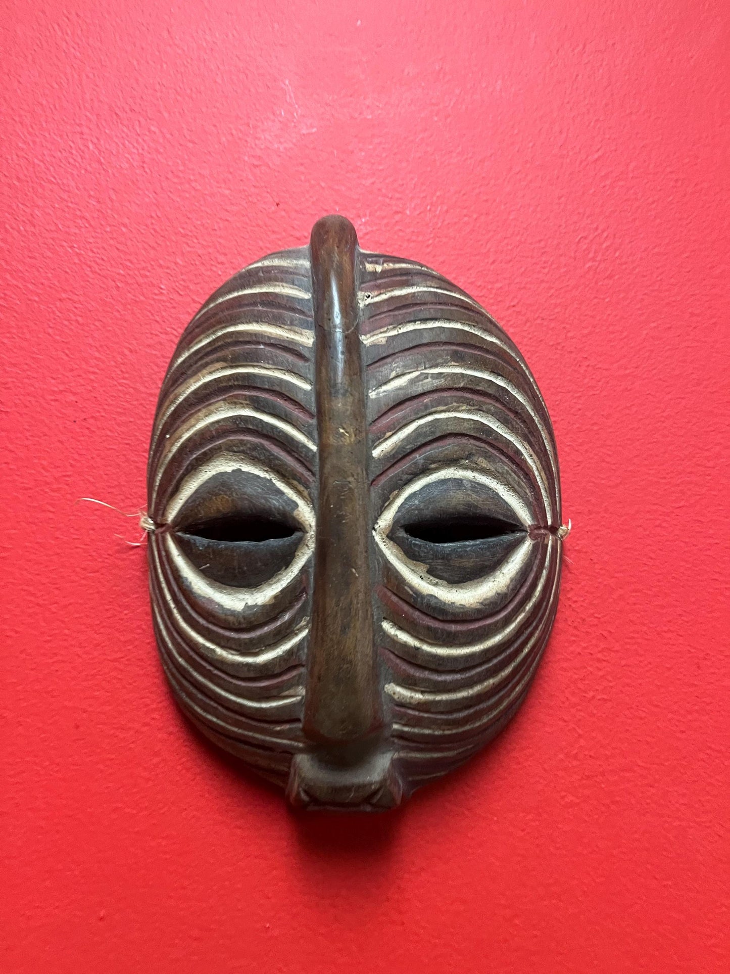 8 x 7 fabulous 1950s African Tanzanian artefact mask  Great condition and wonderful patina  From important collection -wow