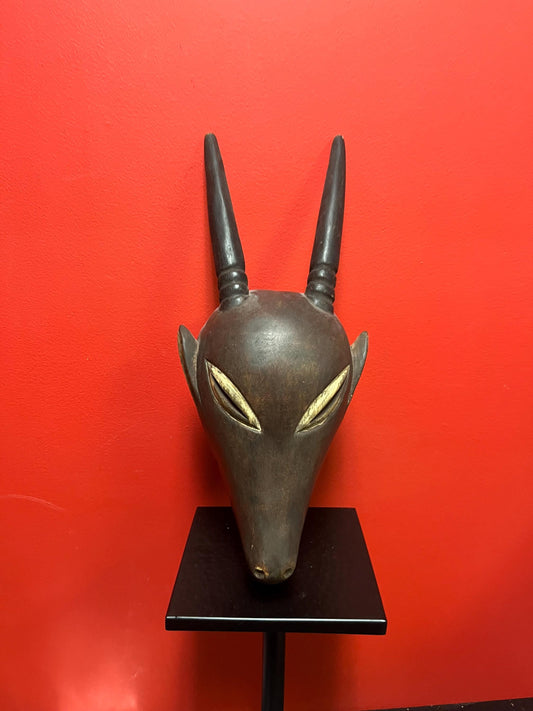 8 x 7 inch fabulous 1950s African Tanzanian artefact mask  Great condition and wonderful patina  From important collection -wow