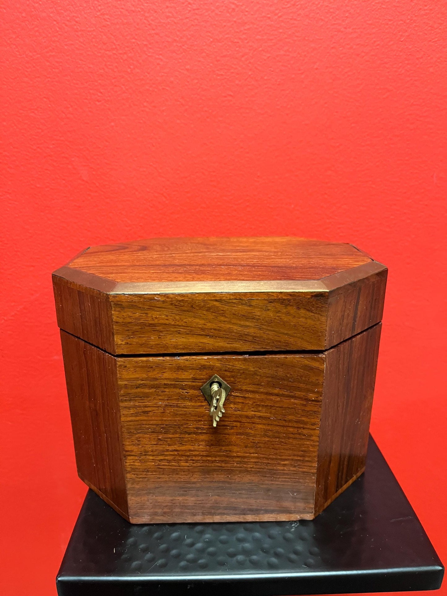 7.5 x 5.5 x 5.5 high coriander wood and brass tea box or jewellery box with original key - wonderful condition and great gift