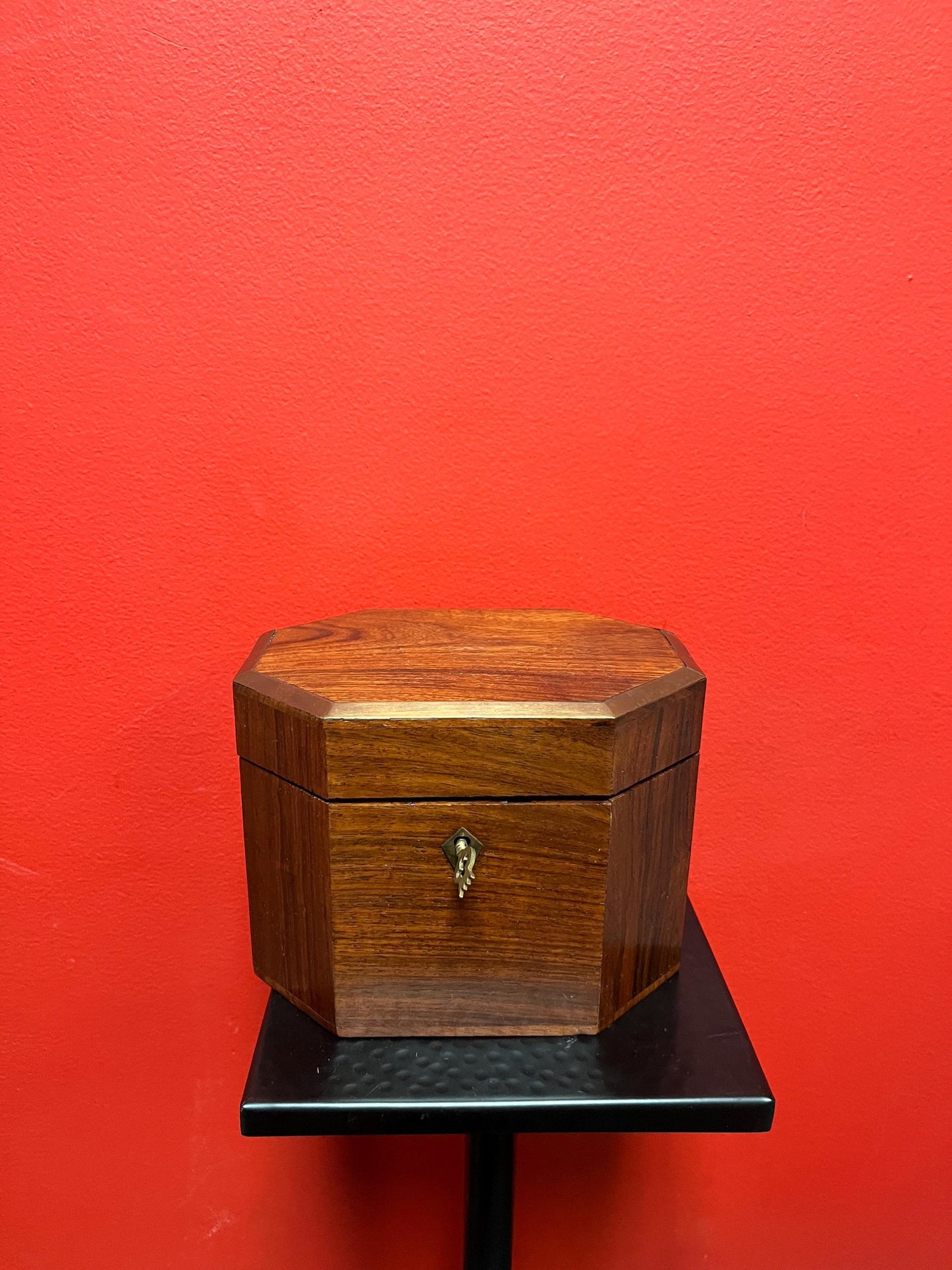 7.5 x 5.5 x 5.5 high coriander wood and brass tea box or jewellery box with original key - wonderful condition and great gift