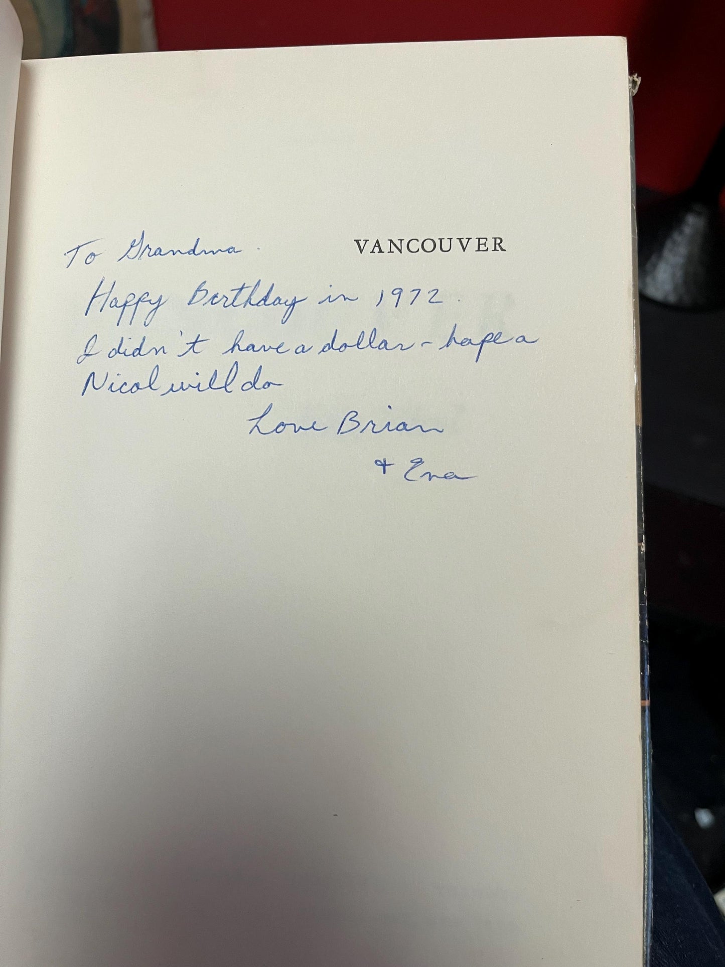 Cool 1970 Vancouver book   259  pages - Used condition but very interesting and great gift  memories of Canada