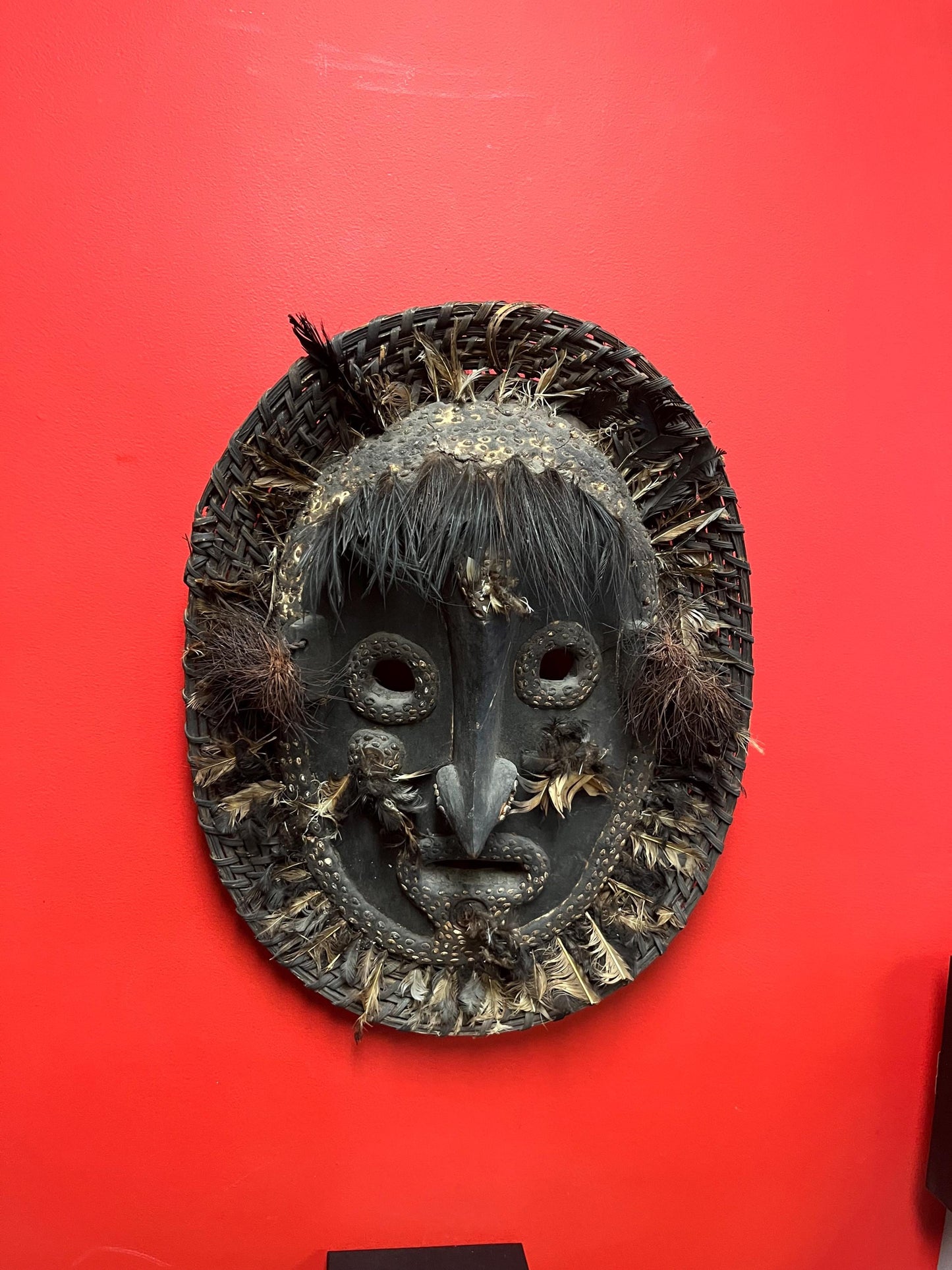 Massive 25 x 18“ oceanic wood and wicker  mask - antique approx 1910 to 1920  in very good condition  real decor statement piece   wow