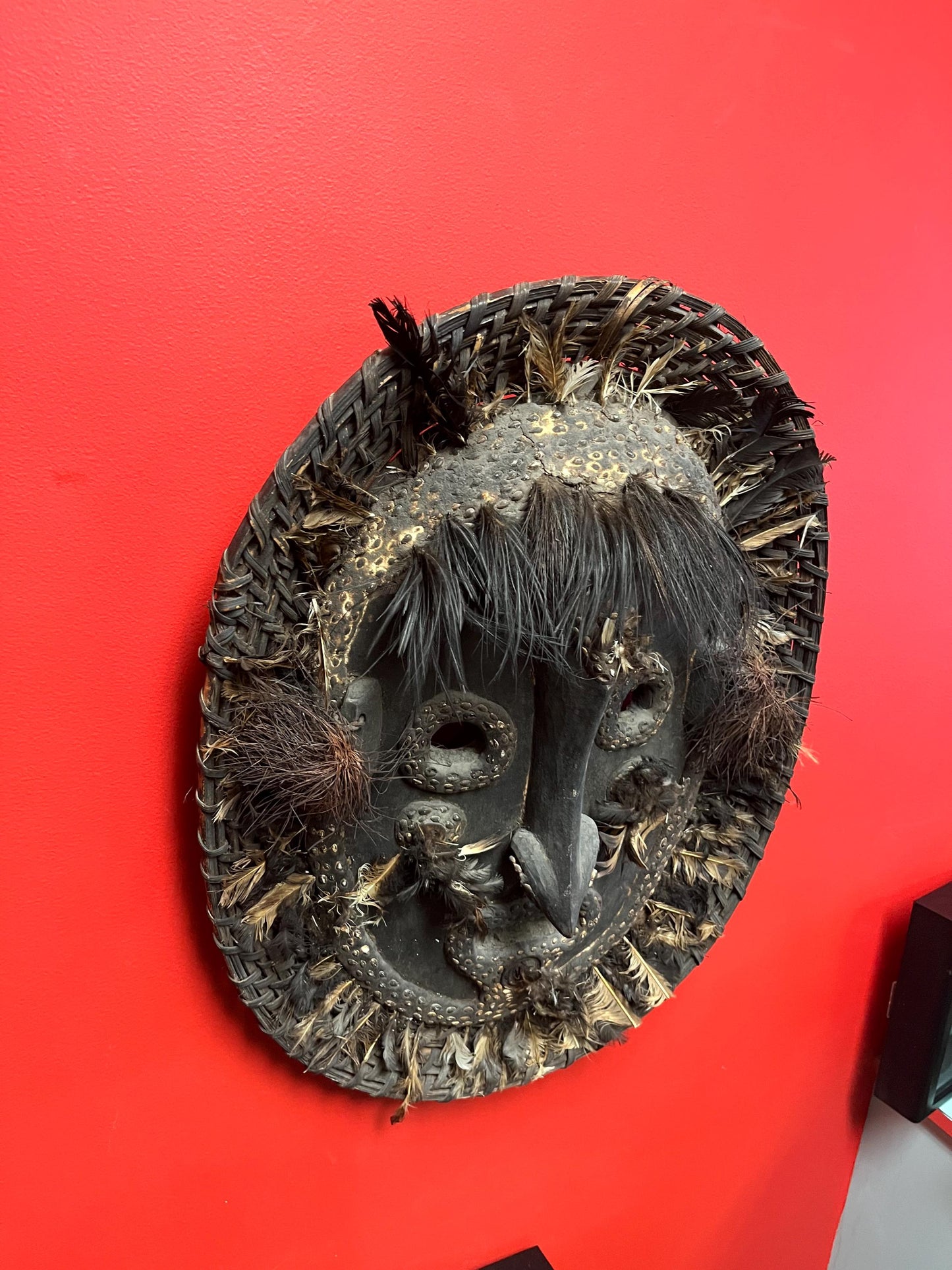 Massive 25 x 18“ oceanic wood and wicker  mask - antique approx 1910 to 1920  in very good condition  real decor statement piece   wow