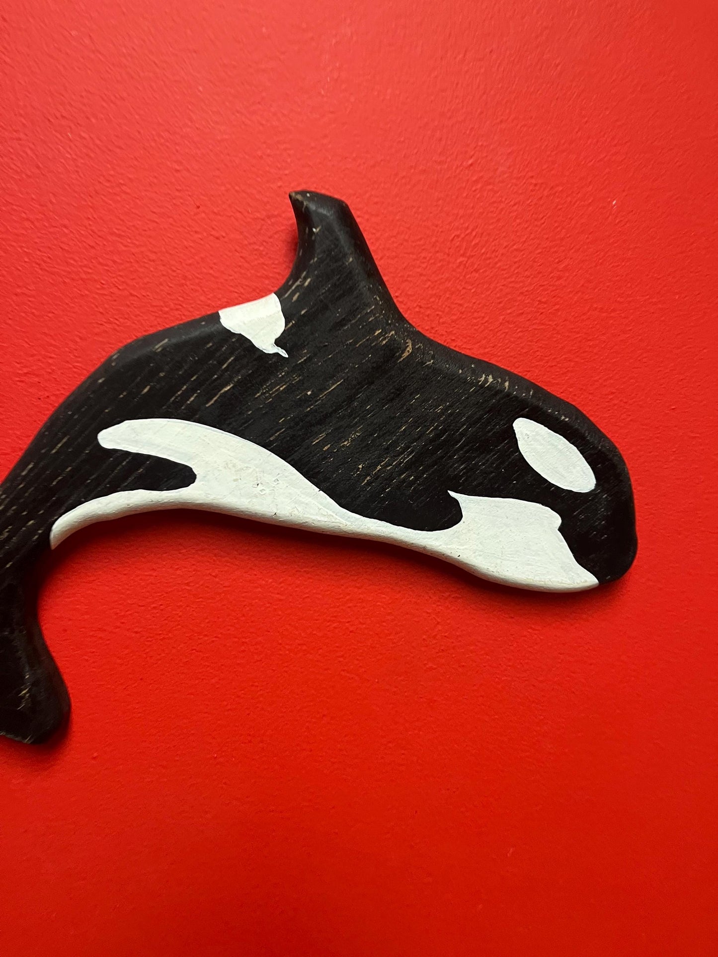 Very cool 16 x 6“ tall vintage Vancouver Island made killer whale plaque  beautiful look  Canadian killer whale  great gift - FOLK ART