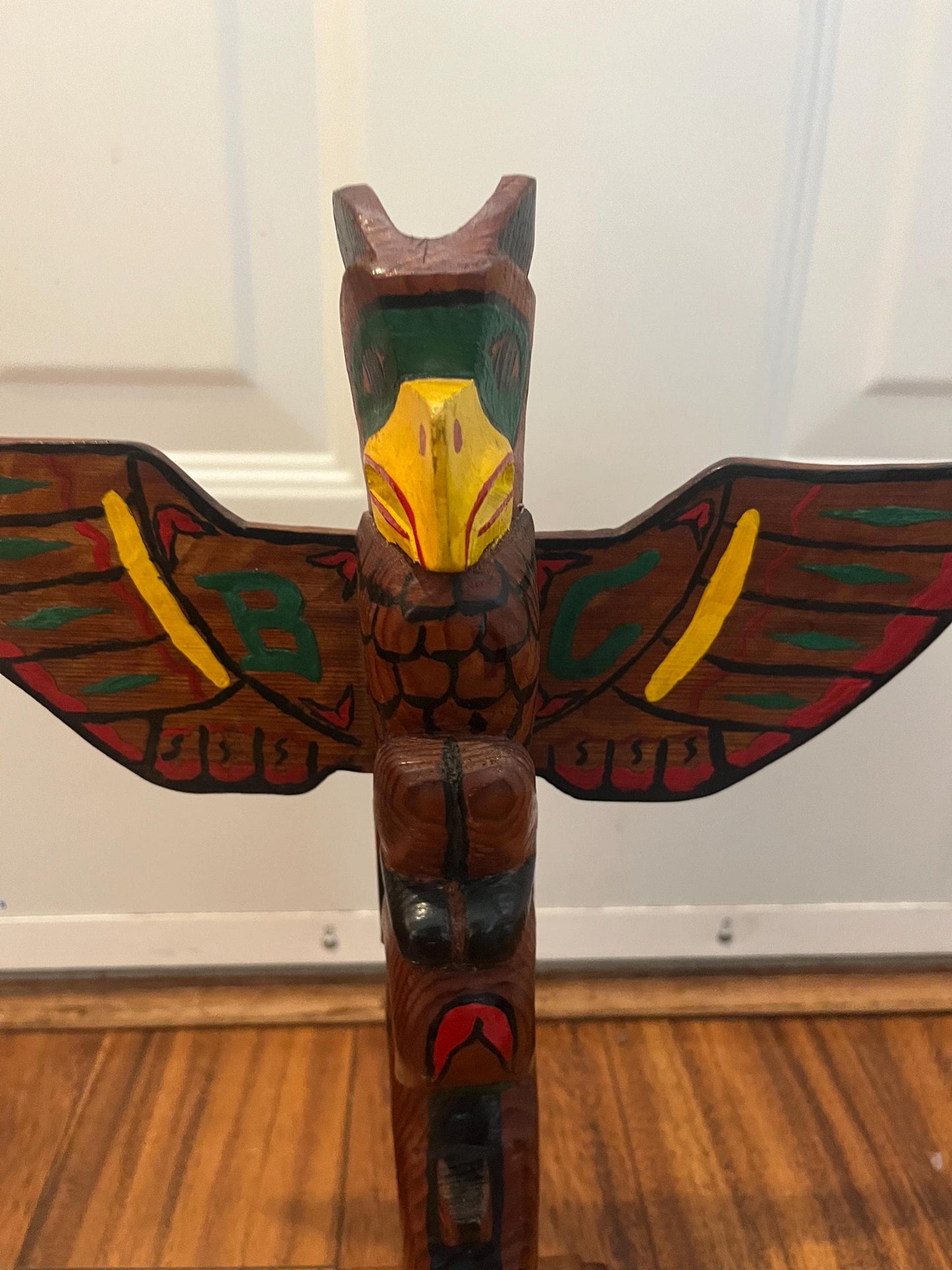 Signed 1970s indigenous first pacific north West Coast transformation totem pole with honey glaze  great value - 17 x 12 inch wide