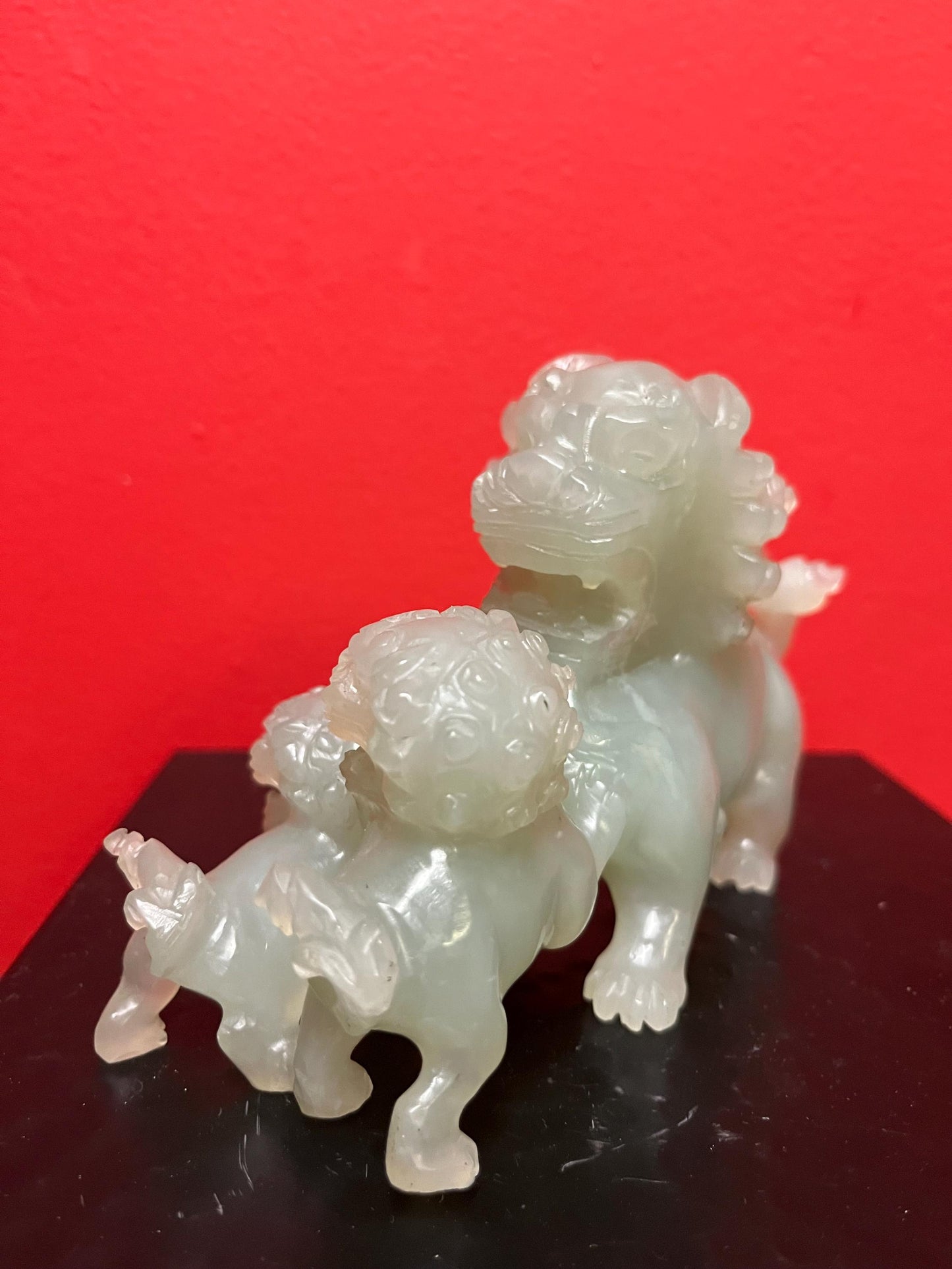 Lovely Chinese vintage solid jade 6 x 4 high foo dog statue  lovely condition and really really good value