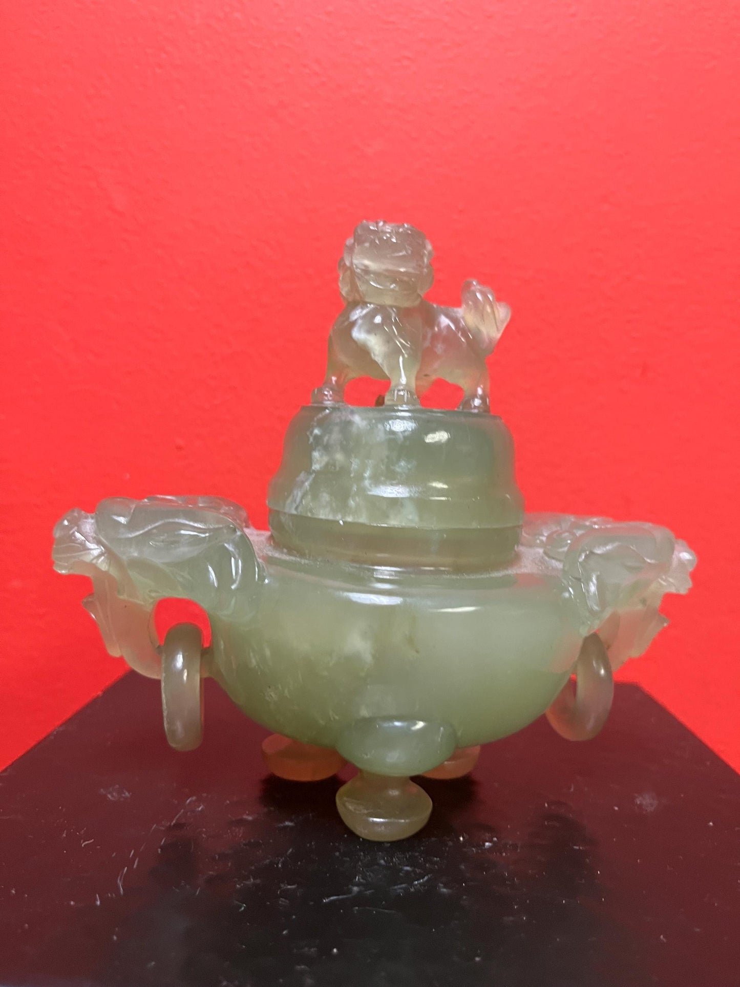 6 x 6 high beautiful antique jade foo dog topped Chinese covered jar - great detail and quality and perfect condition - great value