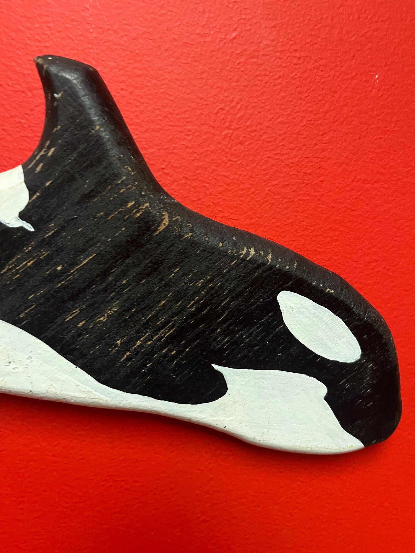 Very cool 16 x 6“ tall vintage Vancouver Island made killer whale plaque  beautiful look  Canadian killer whale  great gift - FOLK ART