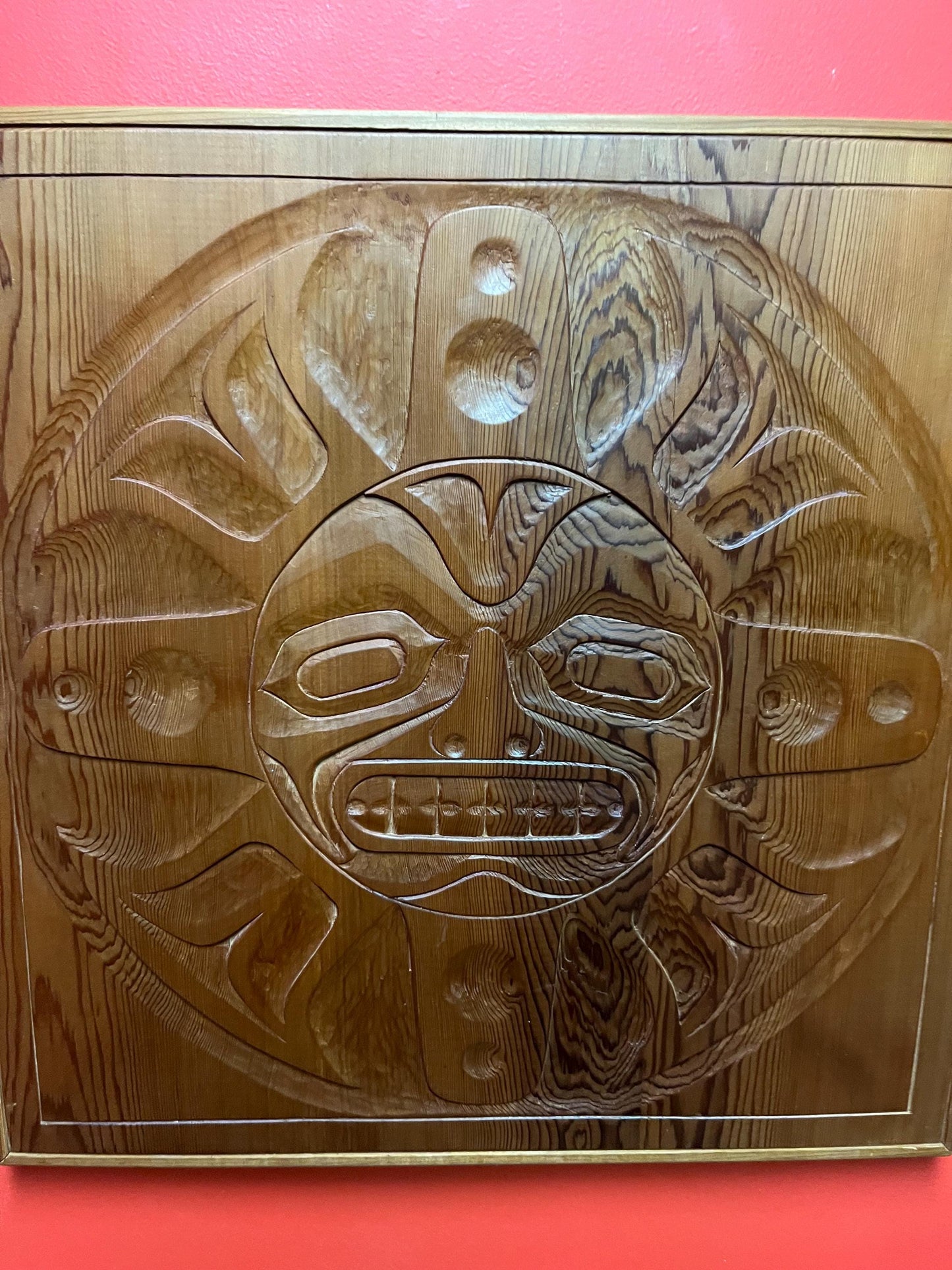 Stunning signed 22 x 22“ indigenous first nations pacific north West Coast cedar sun mask plaque  incredible detail and ready to hang -