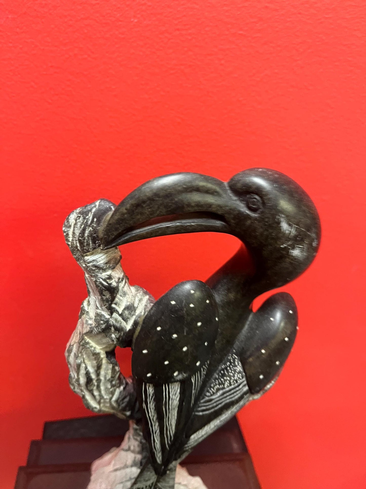 Stunning African Zimbabwe stone serpentine sculpture of birds   hornbills  on stand  12 x 8 inch - heavy and cool