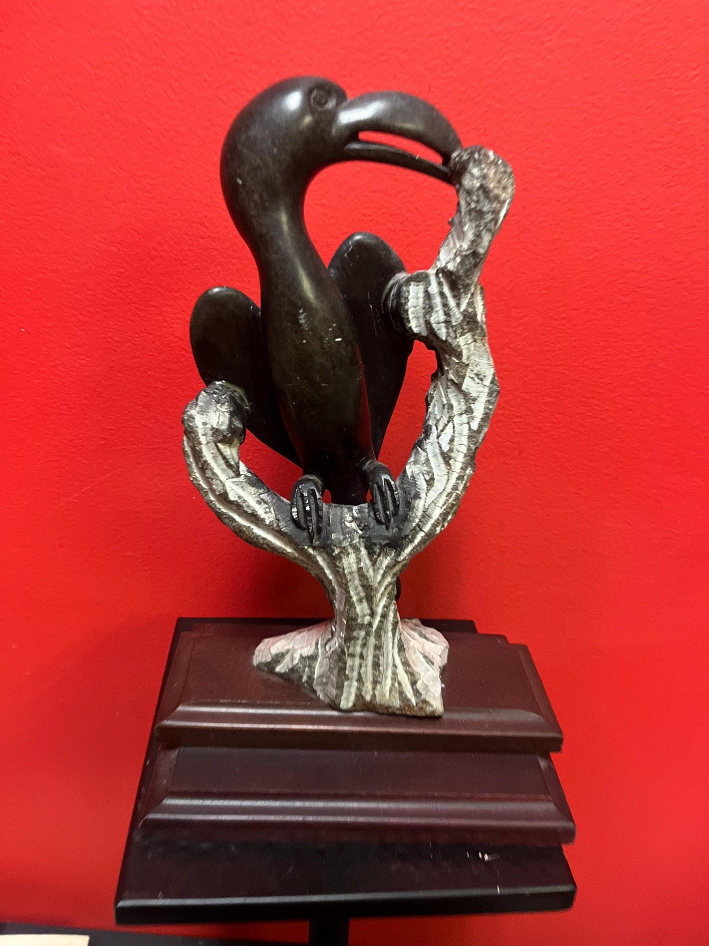 Stunning African Zimbabwe stone serpentine sculpture of birds   hornbills  on stand  12 x 8 inch - heavy and cool