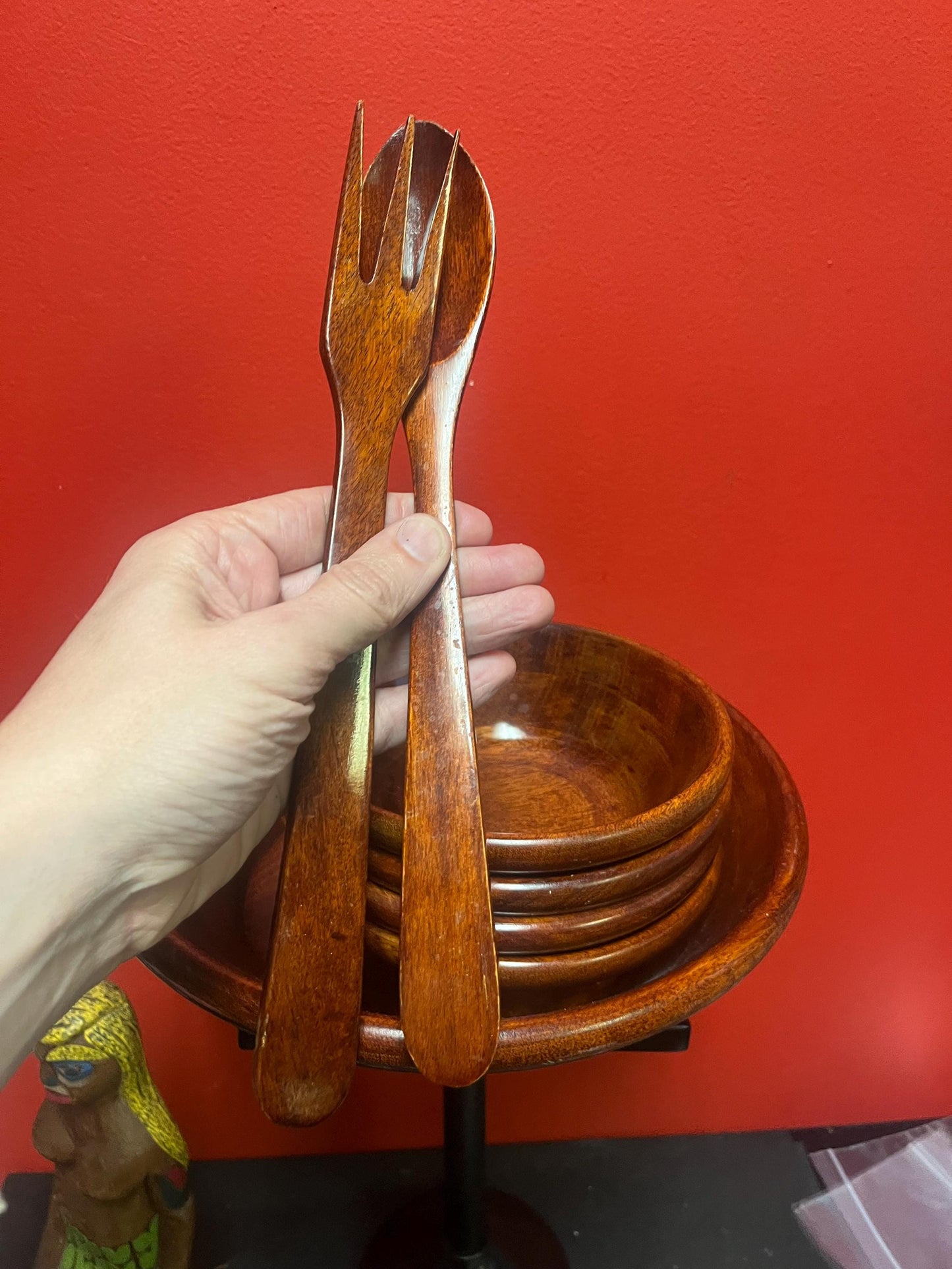 Lovely highly polished teak wood vintage salad set for 5  amazing to use or give as a gift