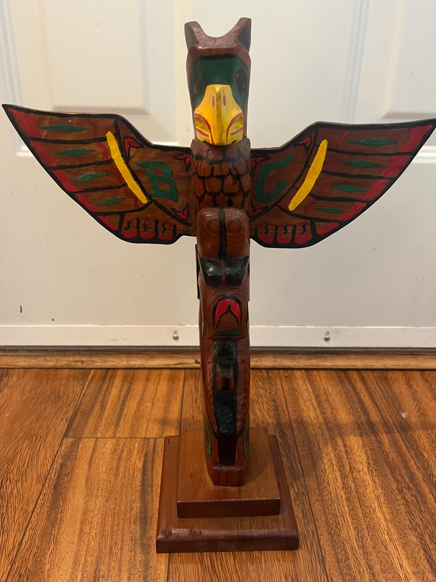 Signed 1970s indigenous first pacific north West Coast transformation totem pole with honey glaze  great value - 17 x 12 inch wide