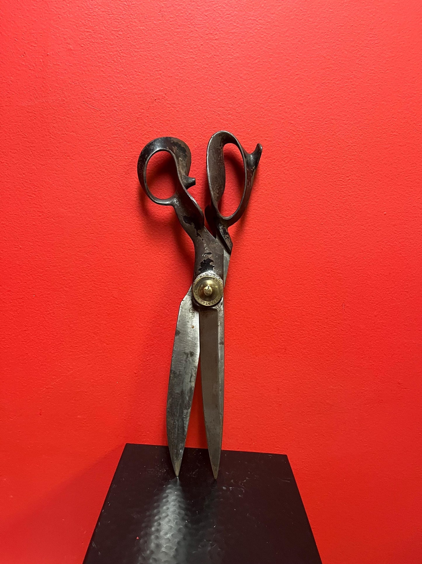 14 inch long American cast-iron shears  sharp and cool