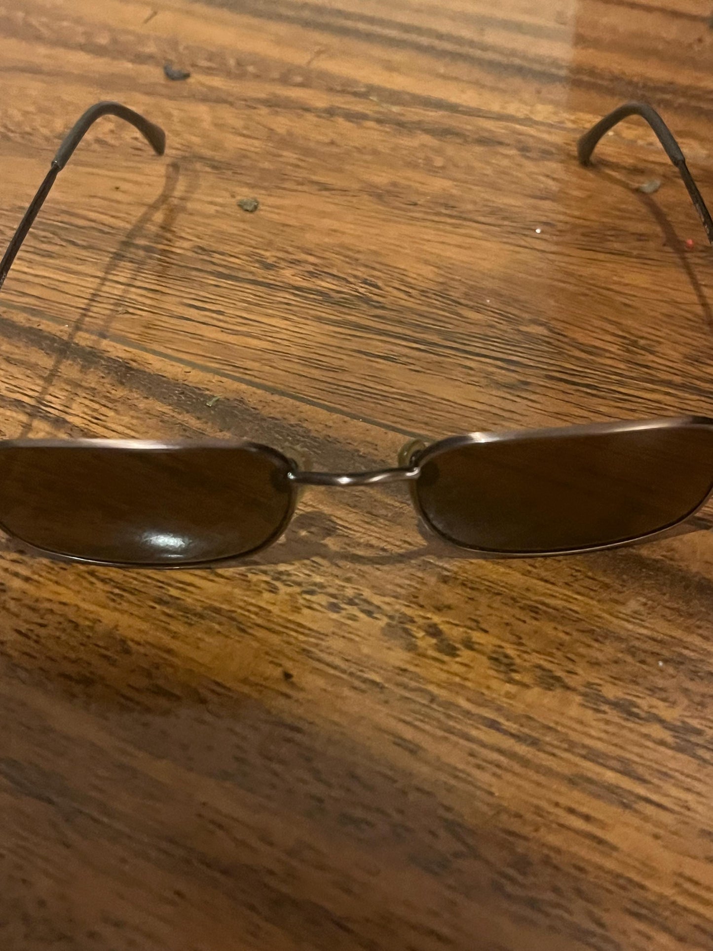 Sexy vintage guess sunglasses In original case  wow