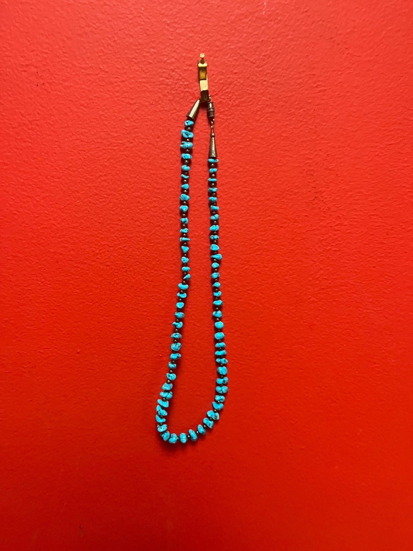 Lovely Navajo style turquoise necklace -approximately 19 inches long  good value