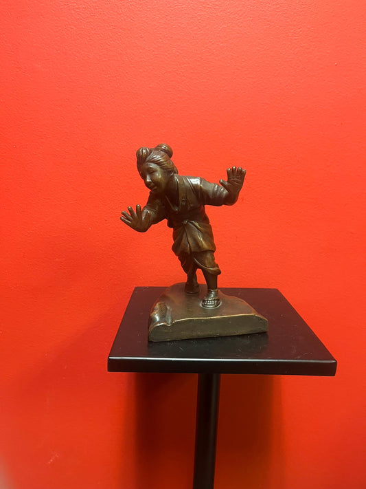 Beautiful 7 inch tall Japanese bronze statue of a lady  great patina and  detail and perfect for holding up Books